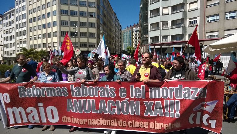 16-05-01 Primeiro de Maio Compostela 001.jpg